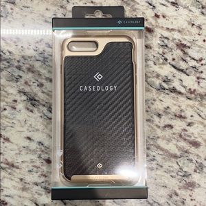 Caseology iPhone 7/8 Plus Case - gold + black